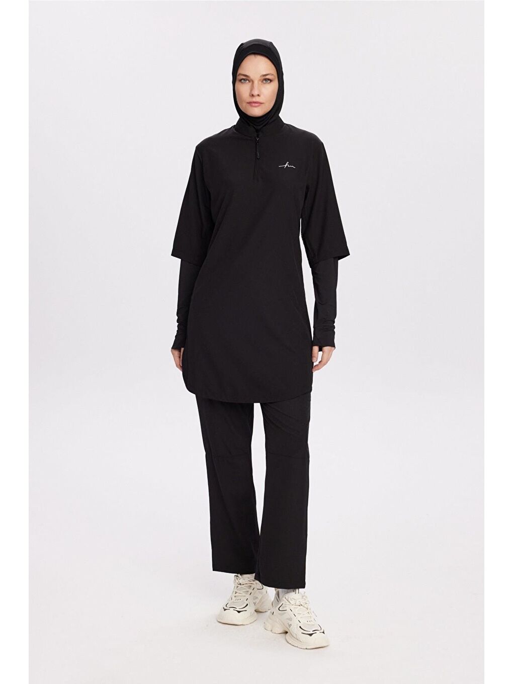 Active H-Per Fit Lazer Kesim Detaylı Siyah Tesettür Antrenman Üstü Act-33-3
