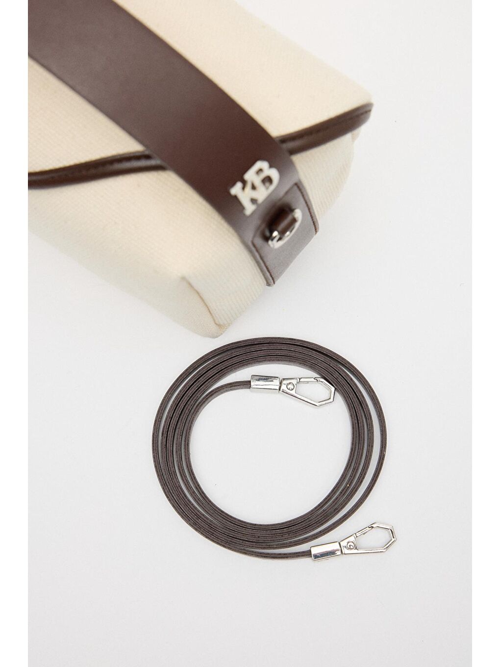 Kahverengi Kanvas Deri Detaylı Kapaklı Çanta Acı Kahve-5