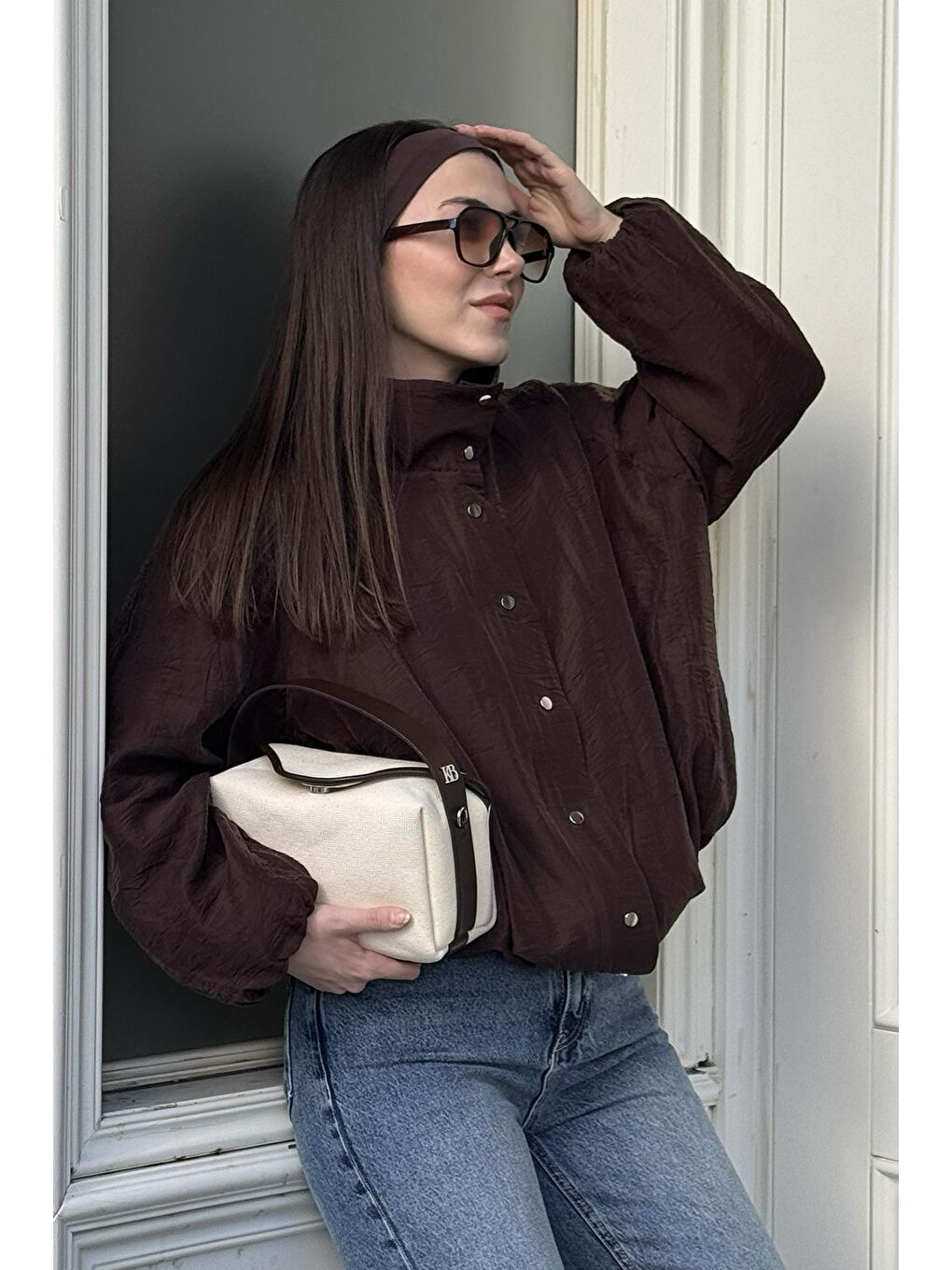 Kahverengi Kanvas Deri Detaylı Kapaklı Çanta Acı Kahve-7