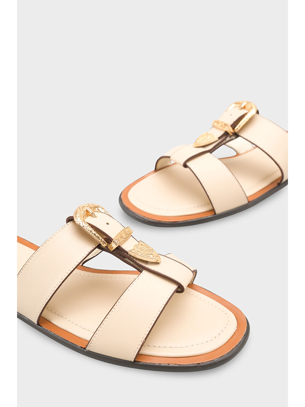 Bej Lanni Tokalı Düz Topuklu Kadın Terlik-3