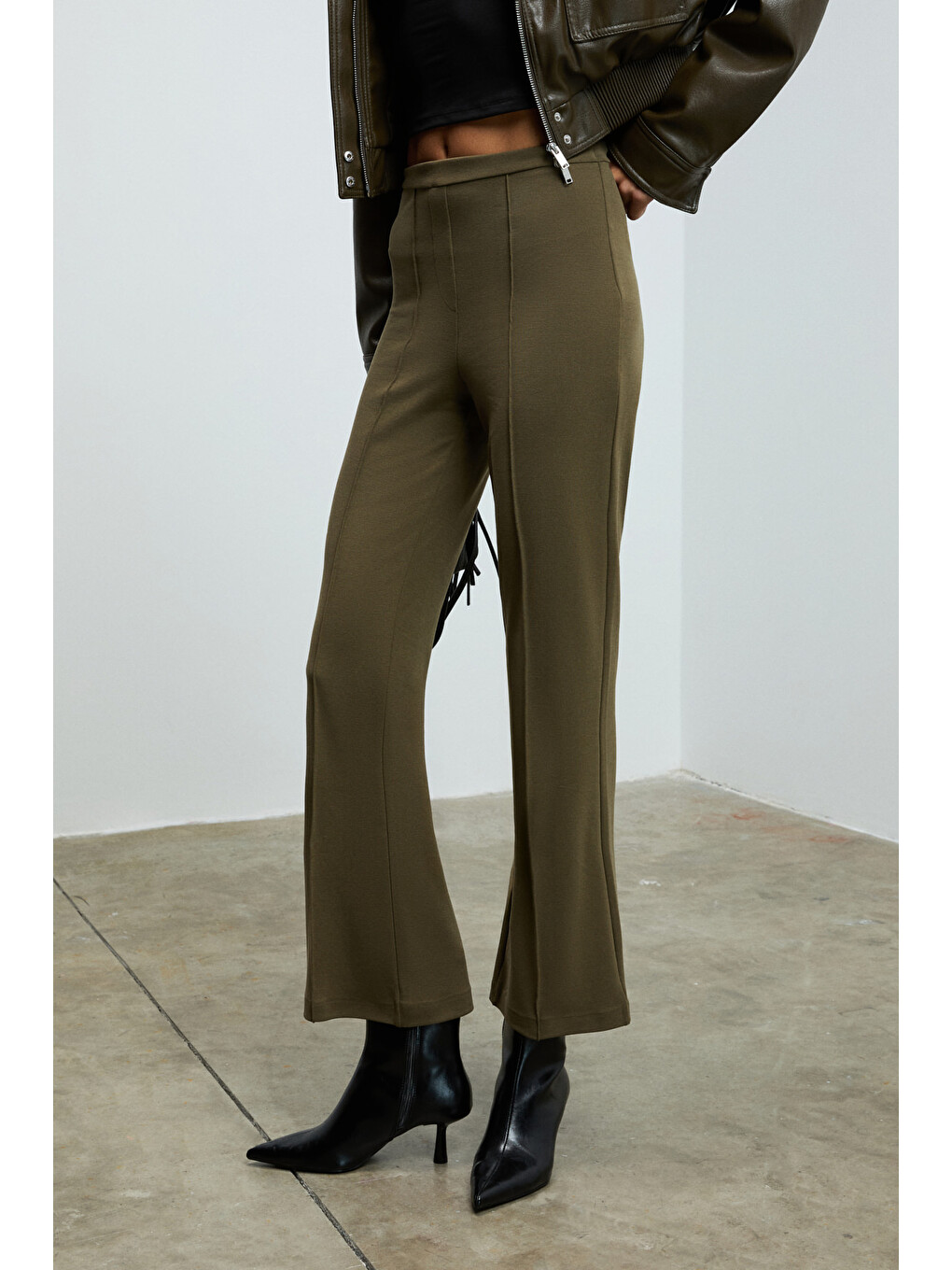 Kalyysıa Kadın Yüksek Bel Geniş Paçalı Slim Fit Haki Pantolon-3