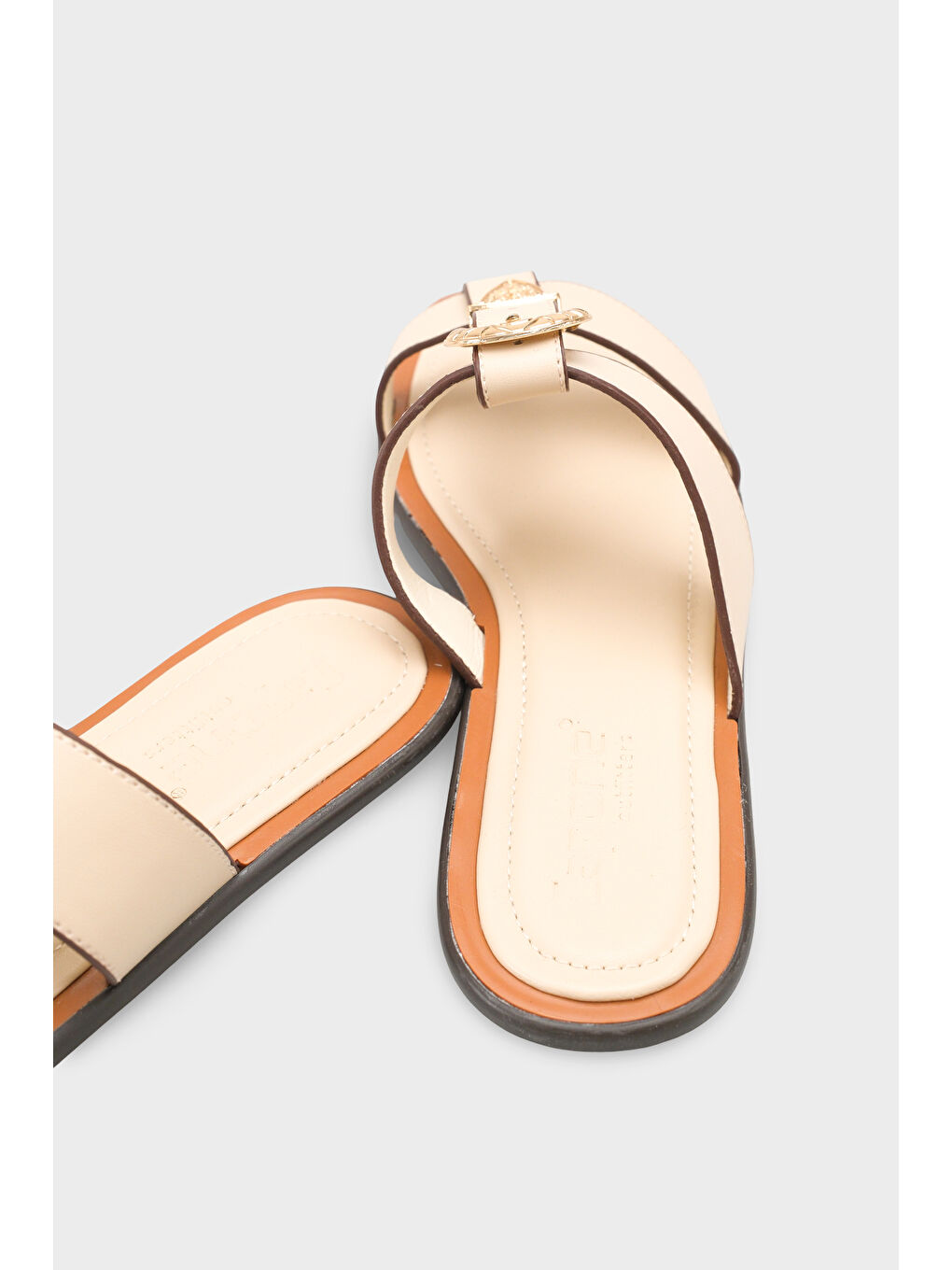 Bej Lanni Tokalı Düz Topuklu Kadın Terlik-4