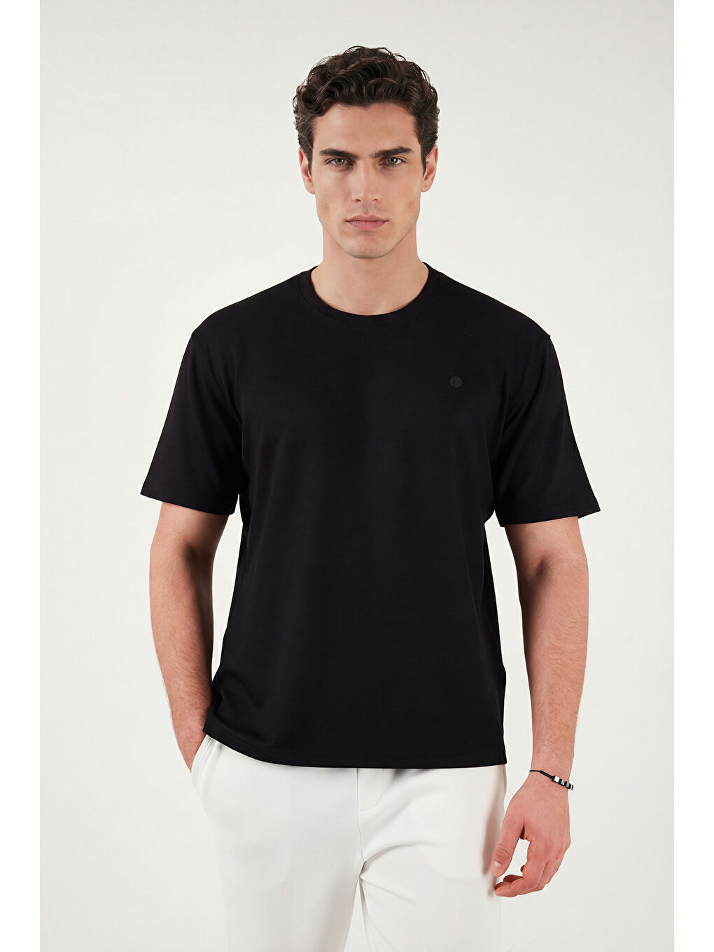 Siyah Regular Fit Bisiklet Yaka T Shirt 5904028-4