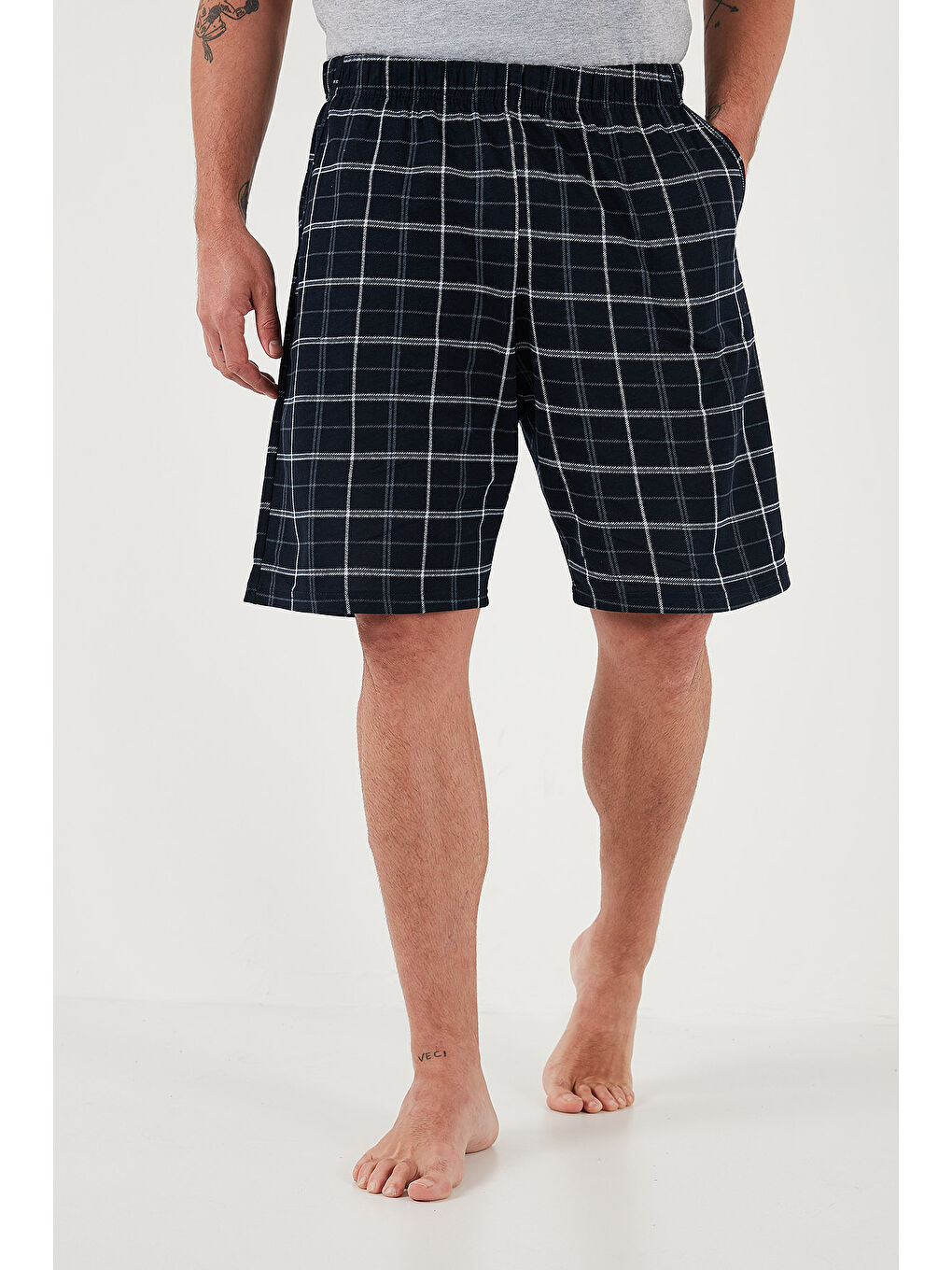 Gri Pamuklu Regular Fit Kareli 2'li Paket Pijama Takımı 657200120S2-3