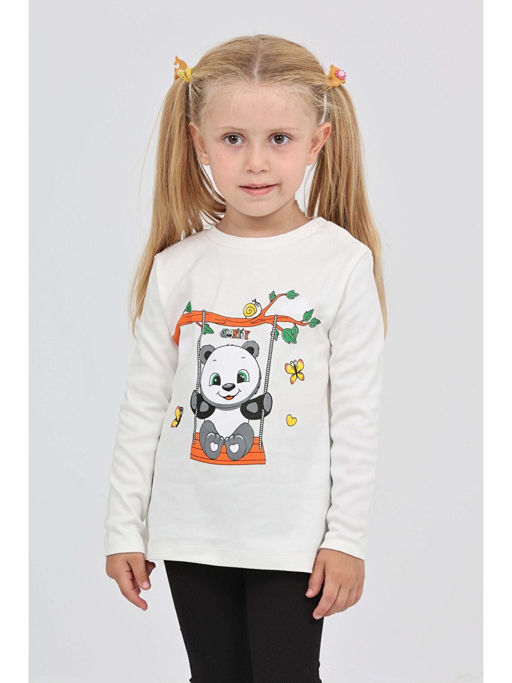 Ekru Kız Çocuk Sallanan Panda Baskılı Sweatshirt