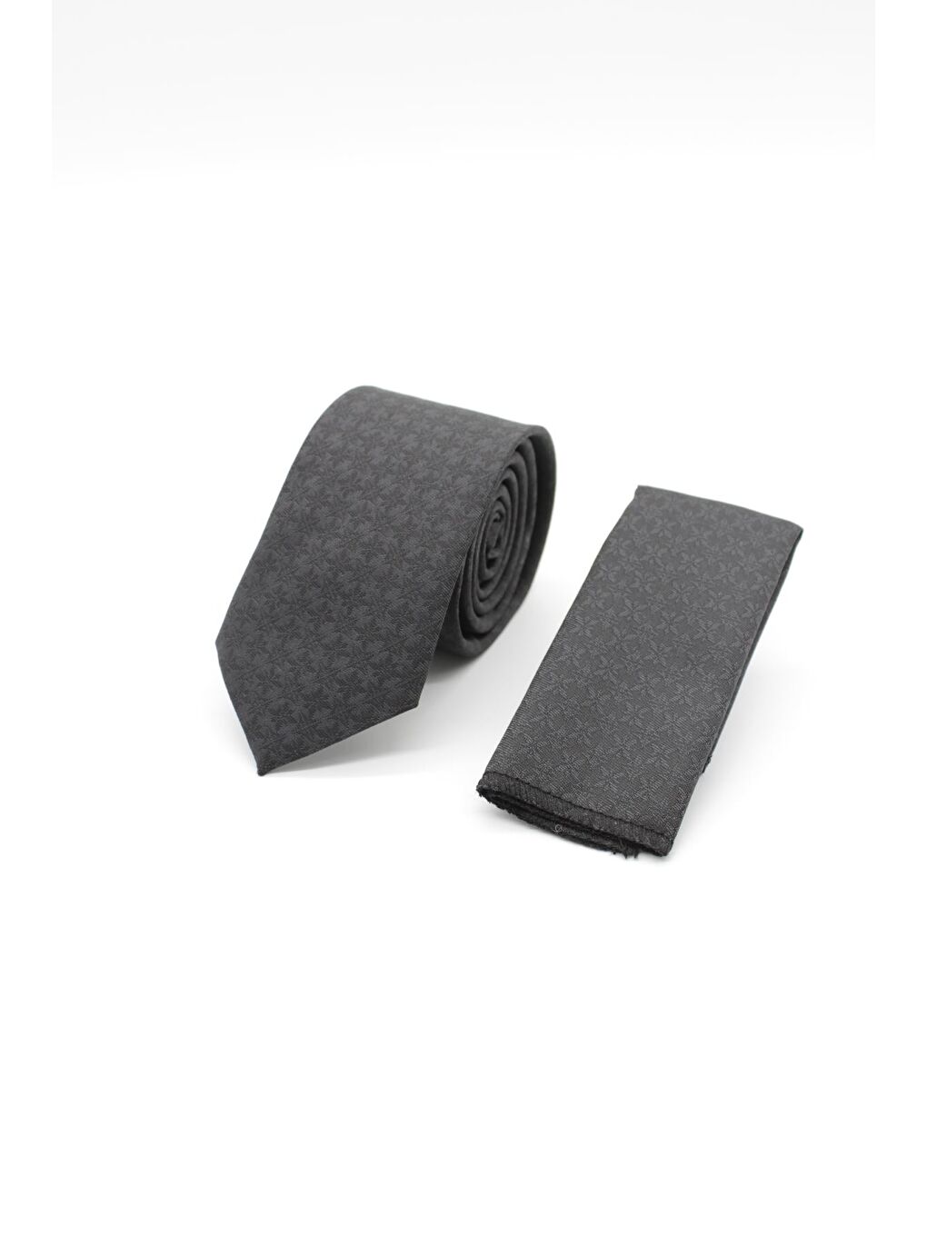 Siyah Desenli 6 Cm Kravat 1090240123