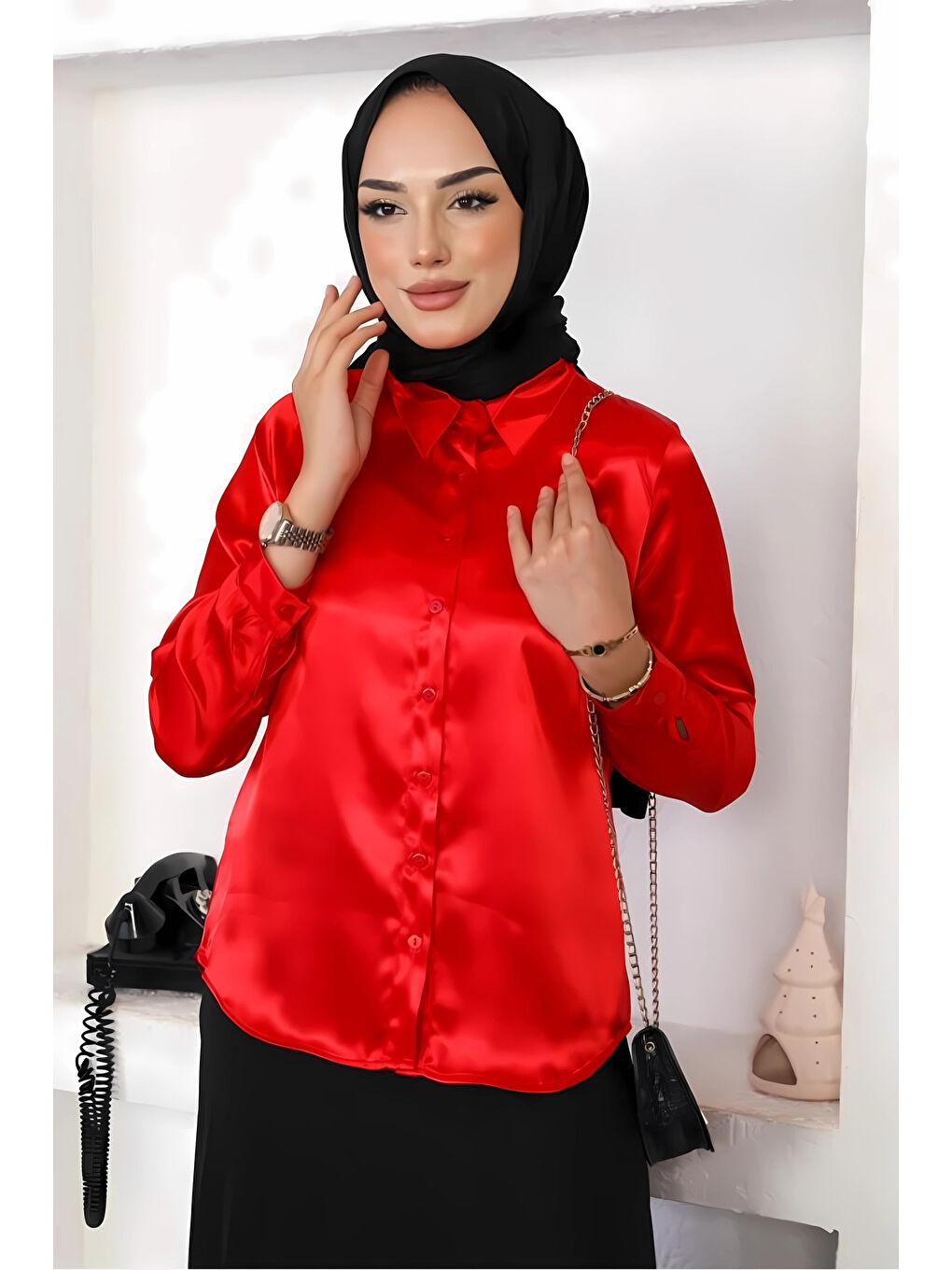 Kadın Kırmızı Saten Yüzeyli Tesettür Gömlek HZL25W-BD139641-2