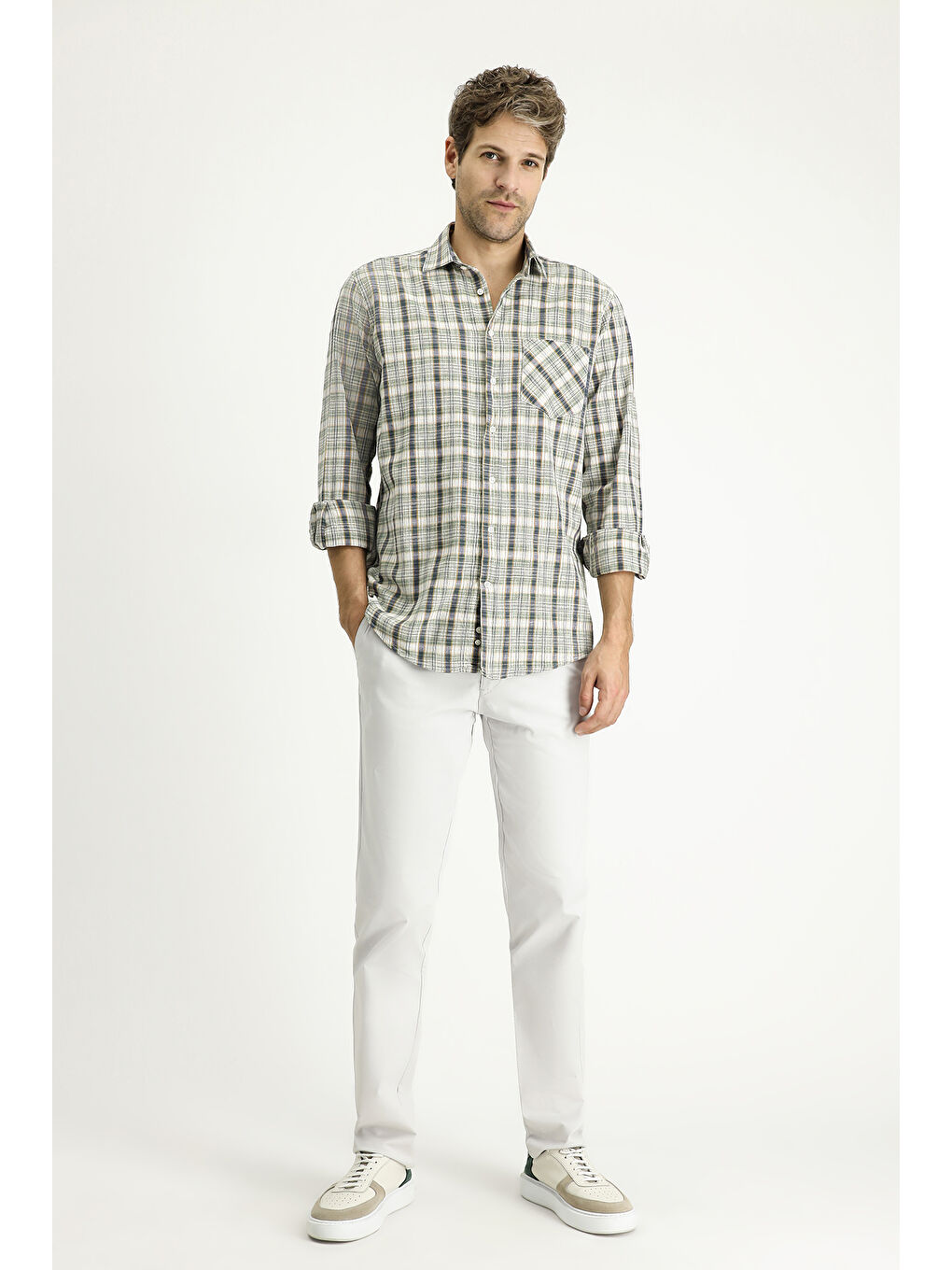 Haki Uzun Kol Regular Fit Ekose Pamuk Gömlek-1