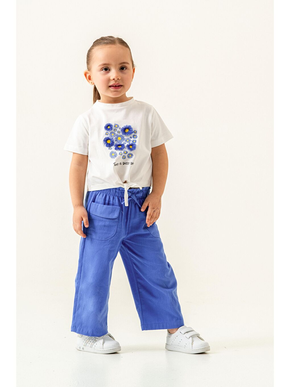 Mavi Kız Çocuk Çiçek Baskılı Tişört ve Pantolon