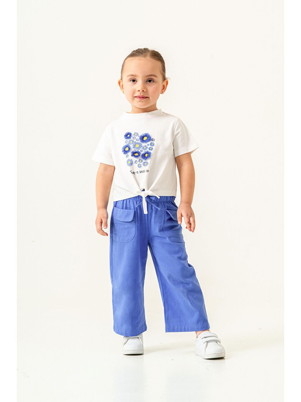 Mavi Kız Çocuk Çiçek Baskılı Tişört ve Pantolon-1