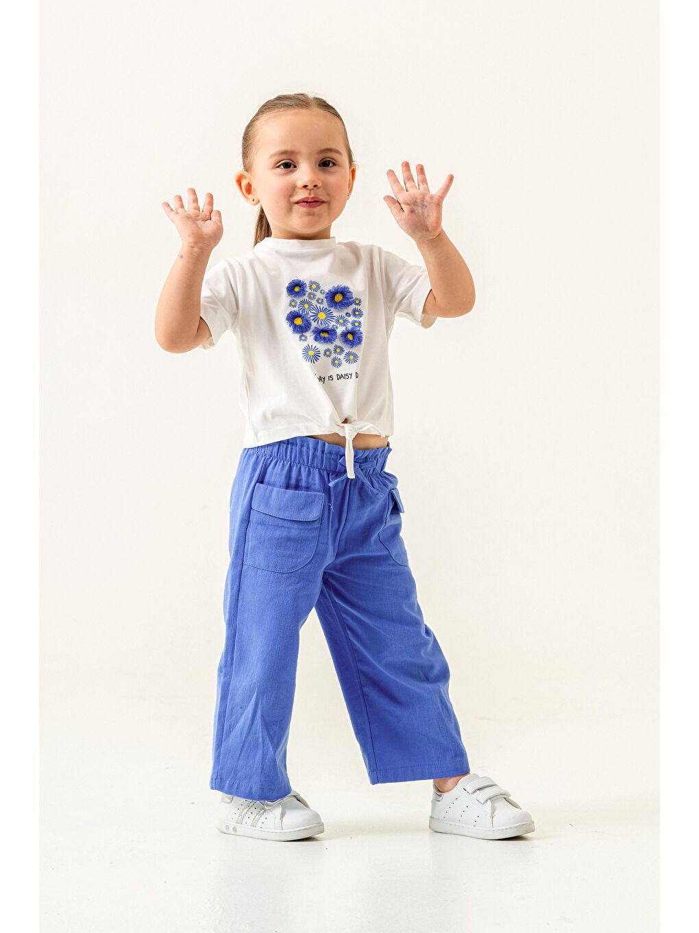Mavi Kız Çocuk Çiçek Baskılı Tişört ve Pantolon-3