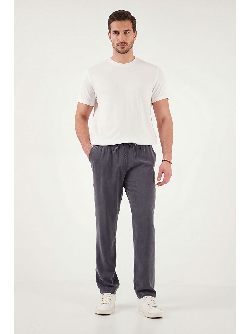 Gri Regular Fit Normal Bel Düz Paça Pantolon 6689255-1