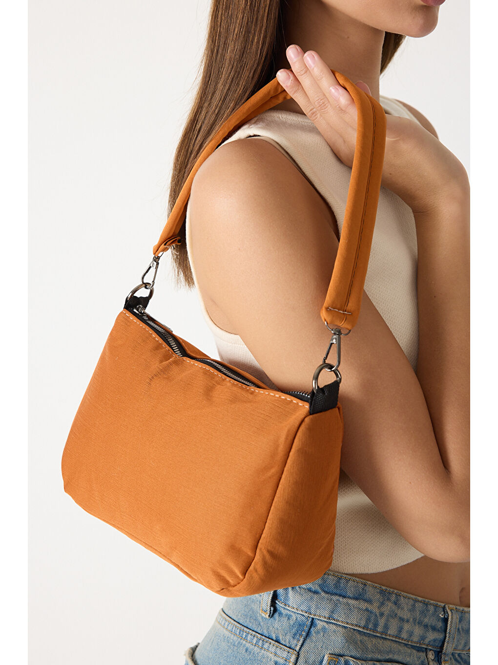 Kahverengi Kadın Tarçın Minimal Tasarım Kumaş Baget Omuz Çantası-2
