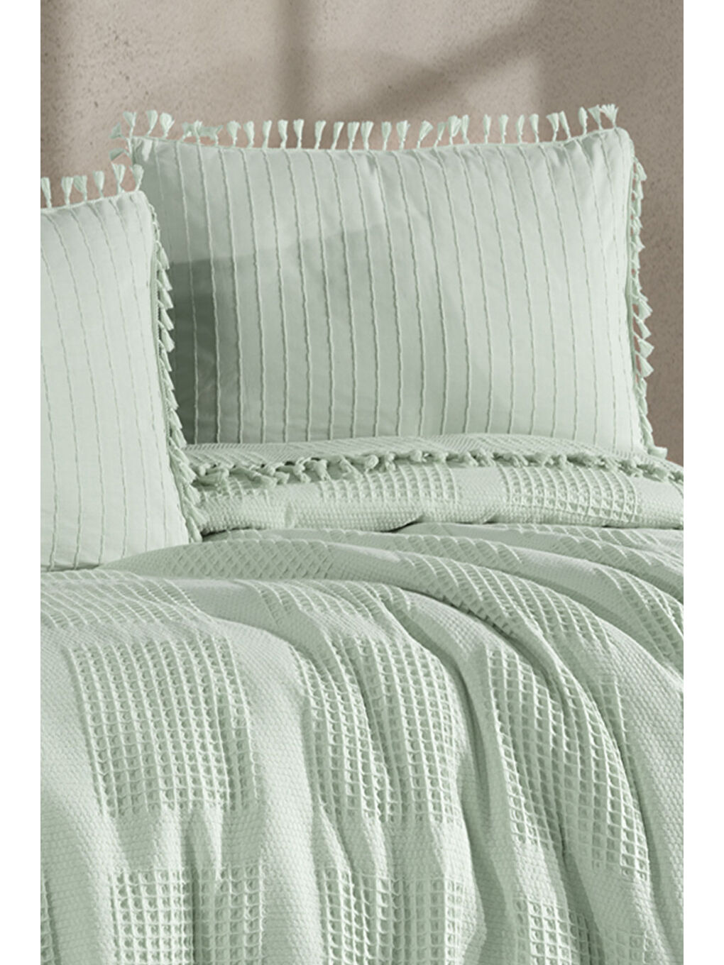 Yeşil %100 Pamuk Çift Kişilik Püsküllü Pike Takımı Velda Ada Çayı-1