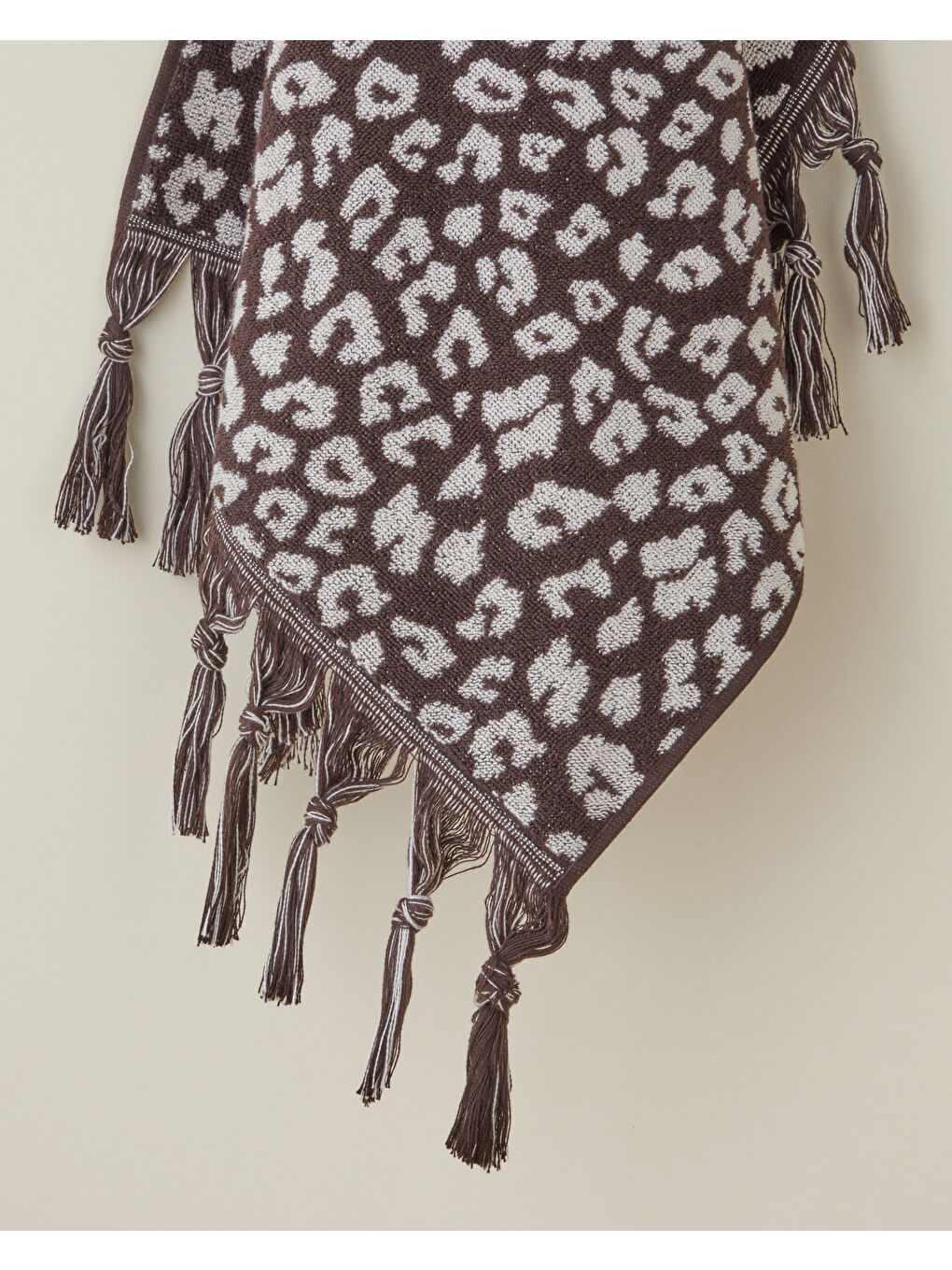 Lila Noir Leopard Pamuk Püsküllü Yüz Havlusu 50x80 cm Ekru-Kahve-1