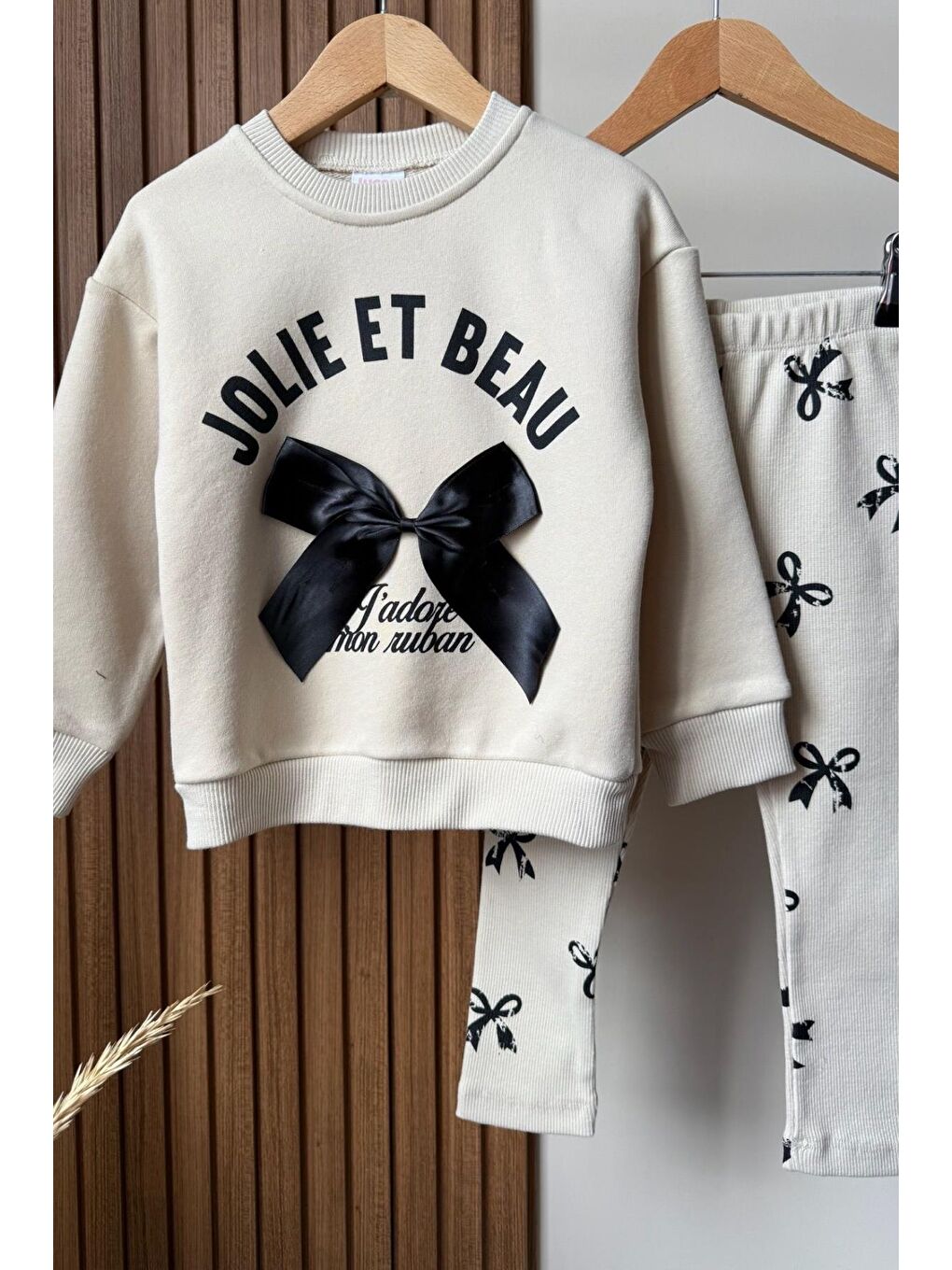 Ekru Kız Çocuk 3 İplik Pamuklu Kumaş Fiyonk Detaylı Alt Üst Takım-1