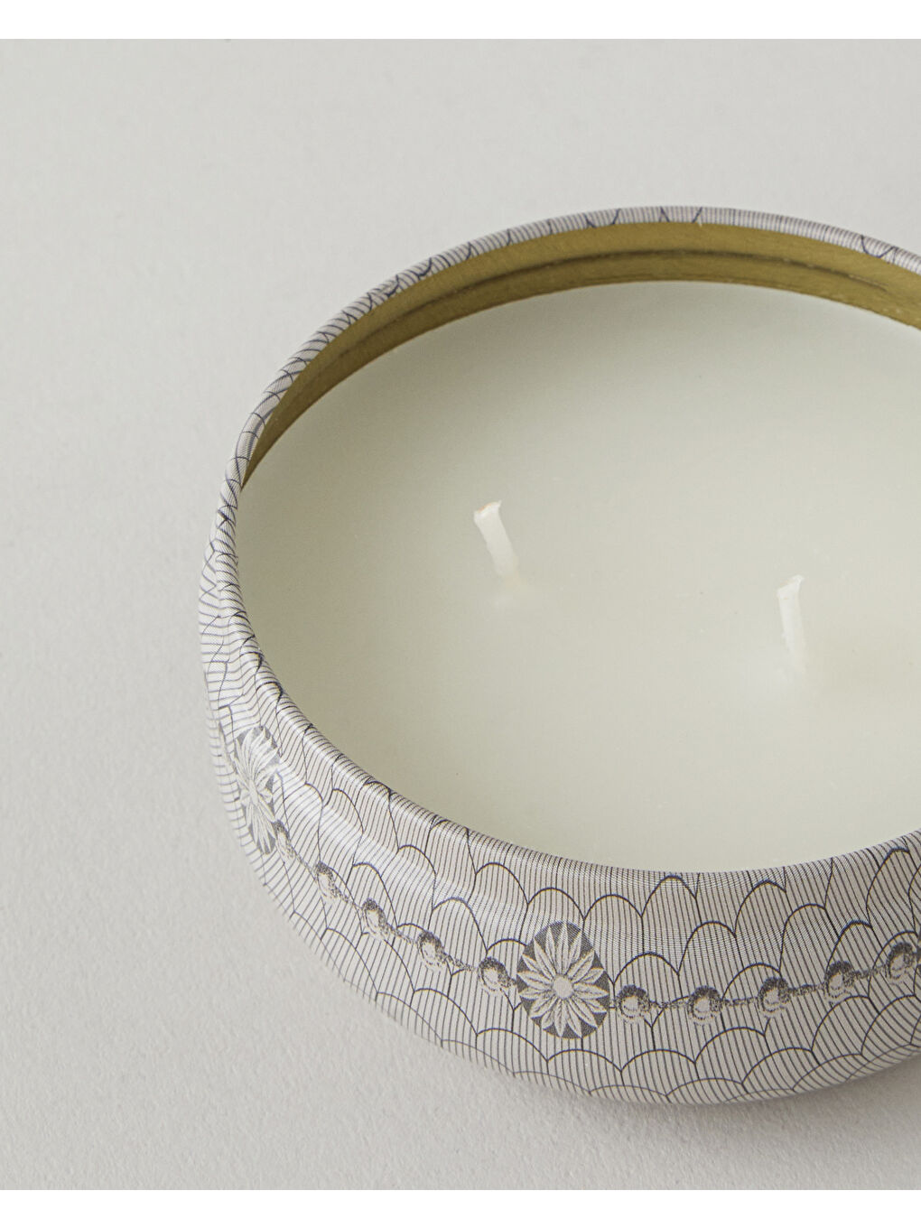 Vesta Kokulu Mum 170 g Beyaz-2