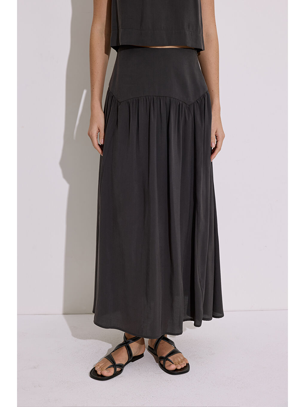 Modal Büzgülü Uzun Etek Antrasit-2