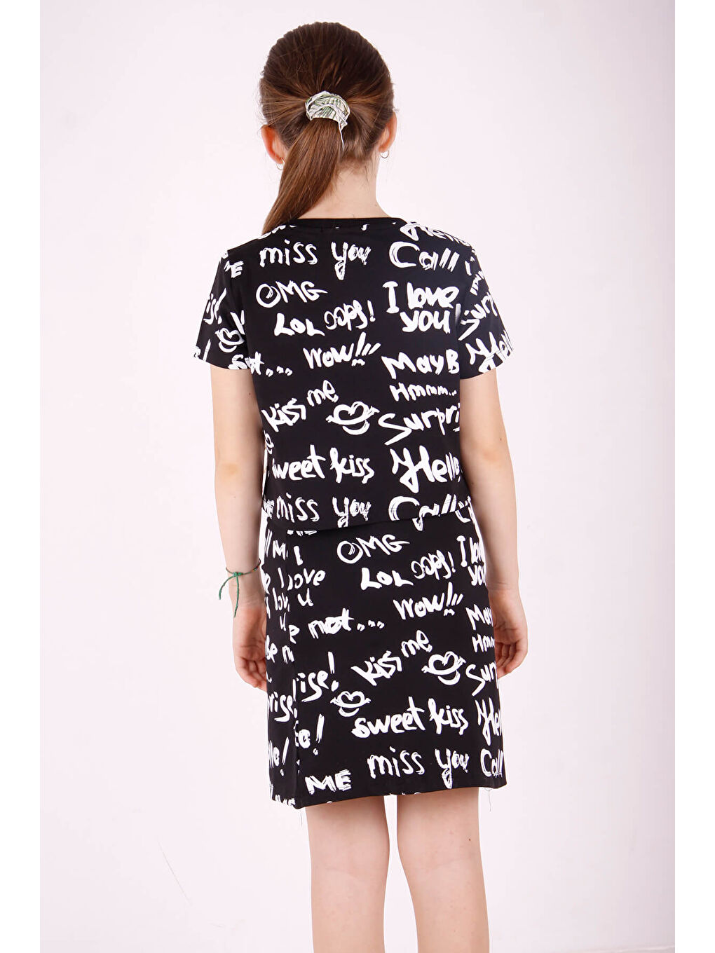 Siyah Kız Çocuk Komple Yazı Baskılı Etekli Takım-2