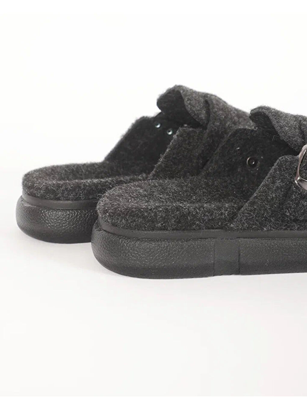 Siyah Erkek Ev Terliği - FELTOR-2