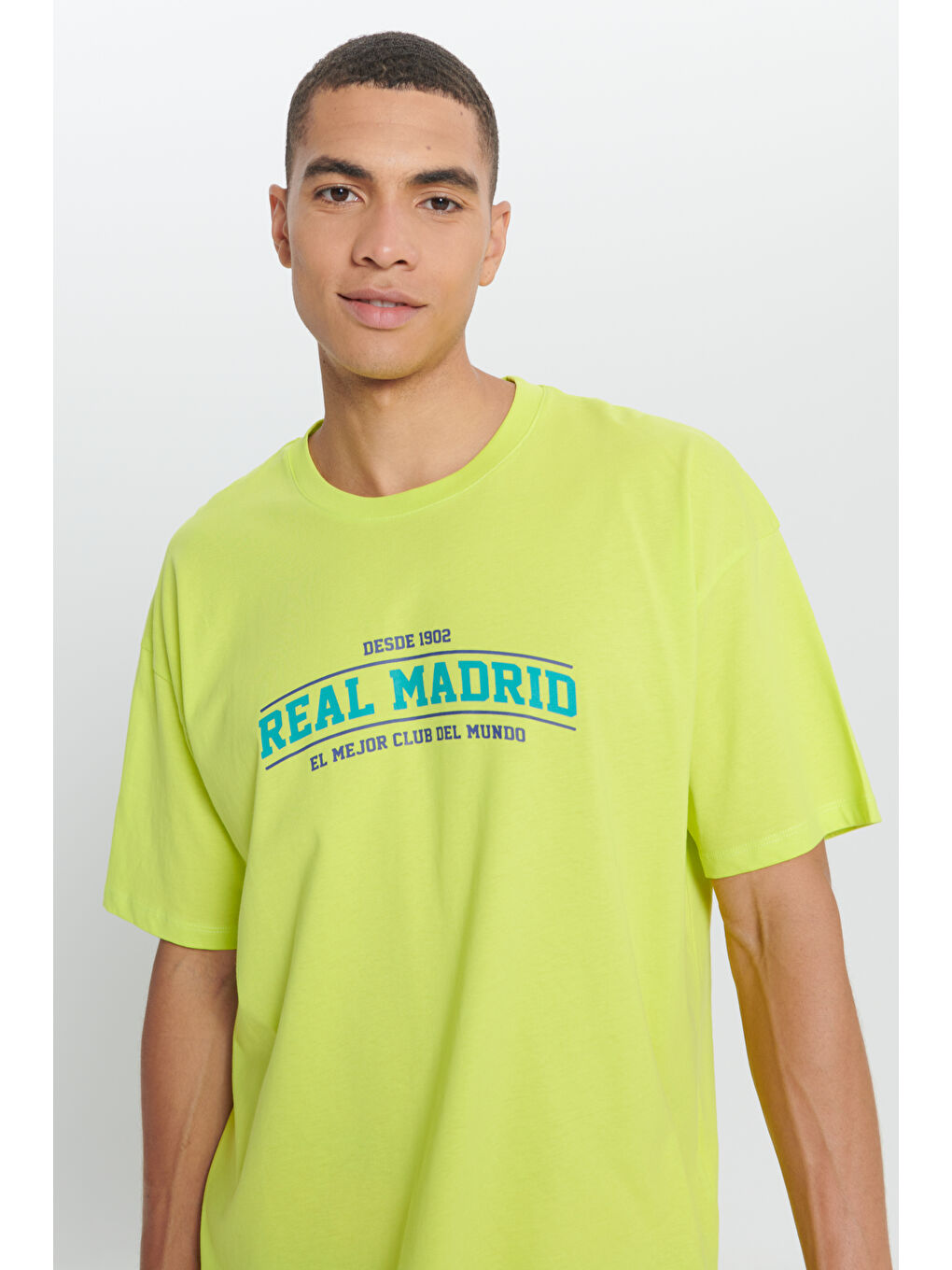 Erkek Sarı Real Madrid Lisanslı Oversize Fit Bol Kesim %100 Pamuk Bisiklet Yaka Tişört-3