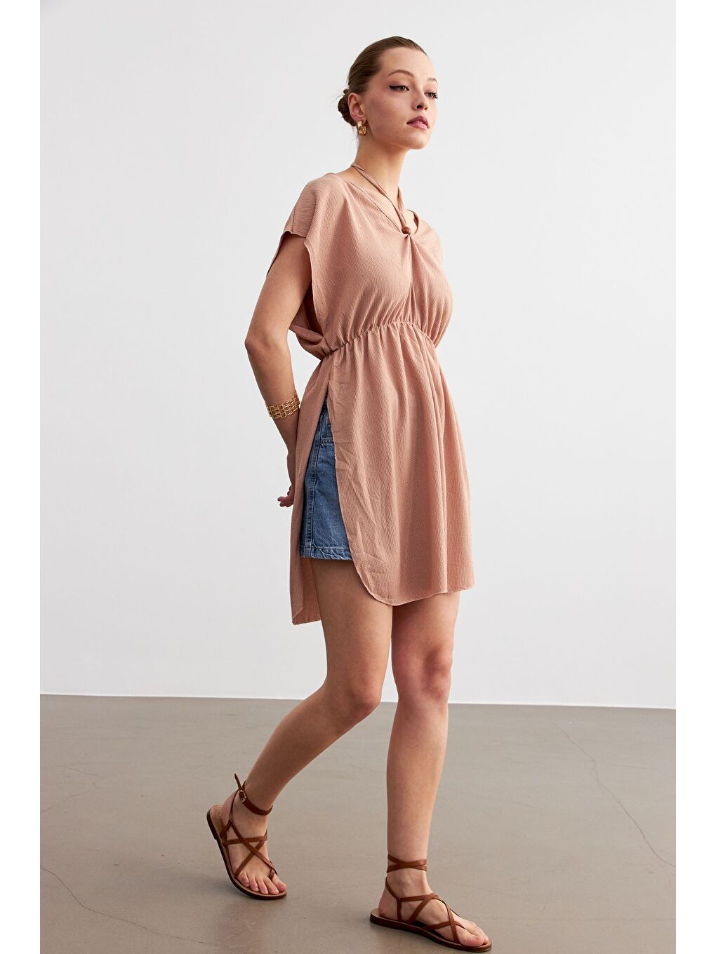 Kahverengi Kadın Camel V Yaka İpli Pareo-2