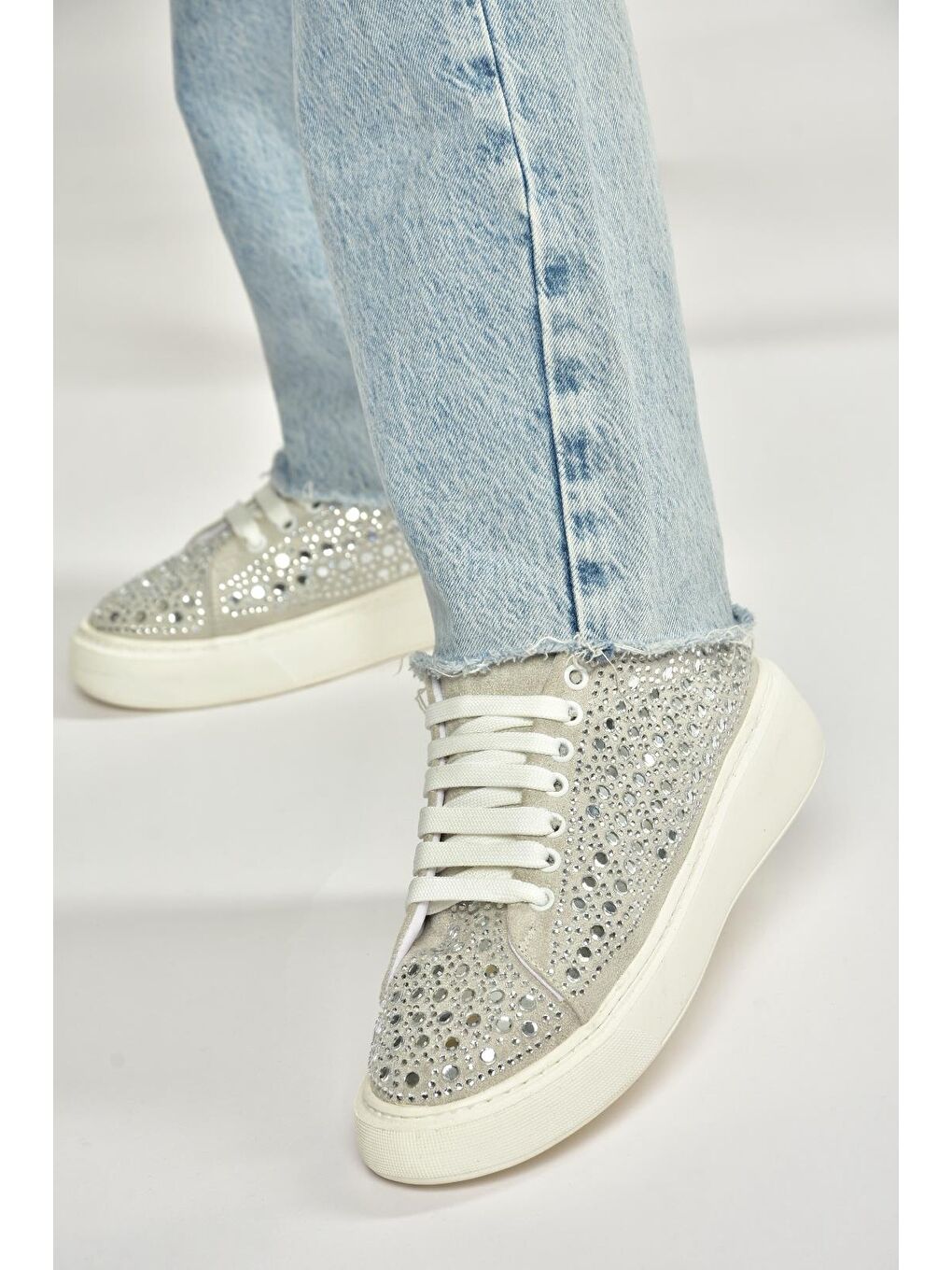 Gri Gümüş Kadın Spor Y444708402-4