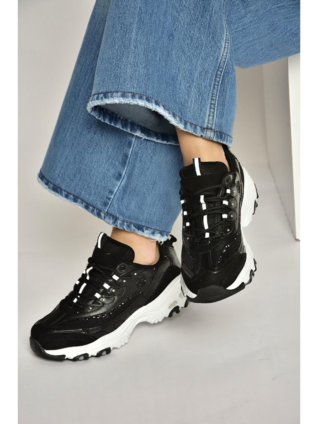 Siyah Kadın Spor Y702038709-2