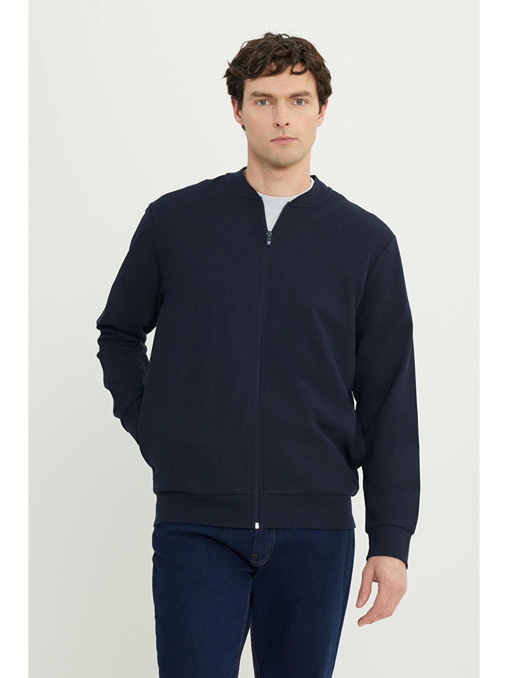 Erkek Lacivert Pamuklu Standart Fit Normal Kesim Kolej Yaka Yan Cep Sweatshirt