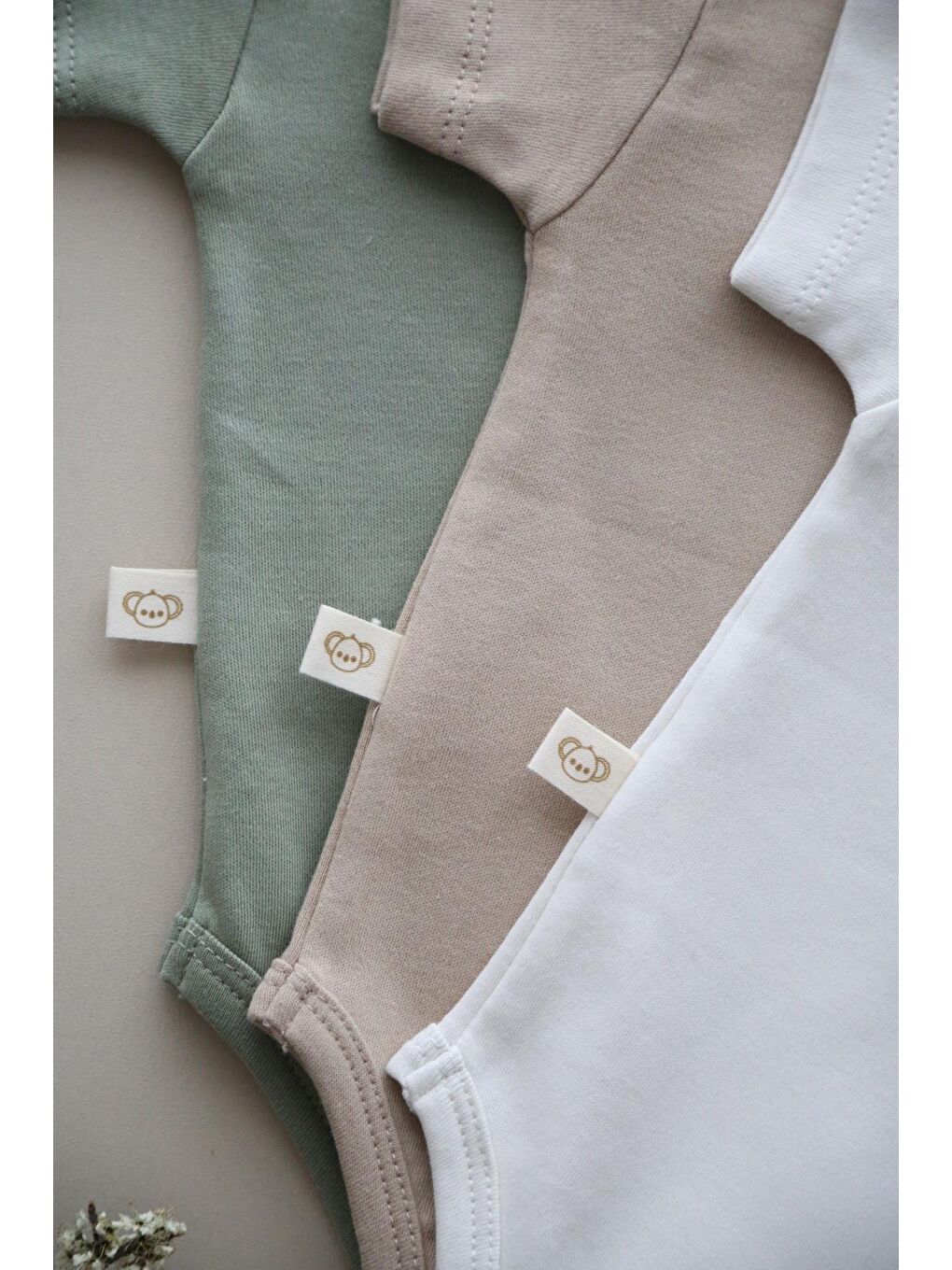 Beyaz 3Lü Nakışlı Çıtçıtlı Kısa Kollu Body Zıbın Model 3-6