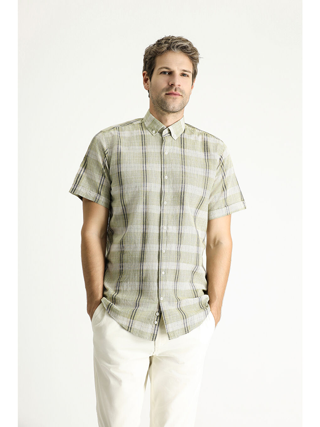 Haki Kısa Kol Regular Fit Ekose Spor Pamuk Düğmeli Yaka Gömlek-3