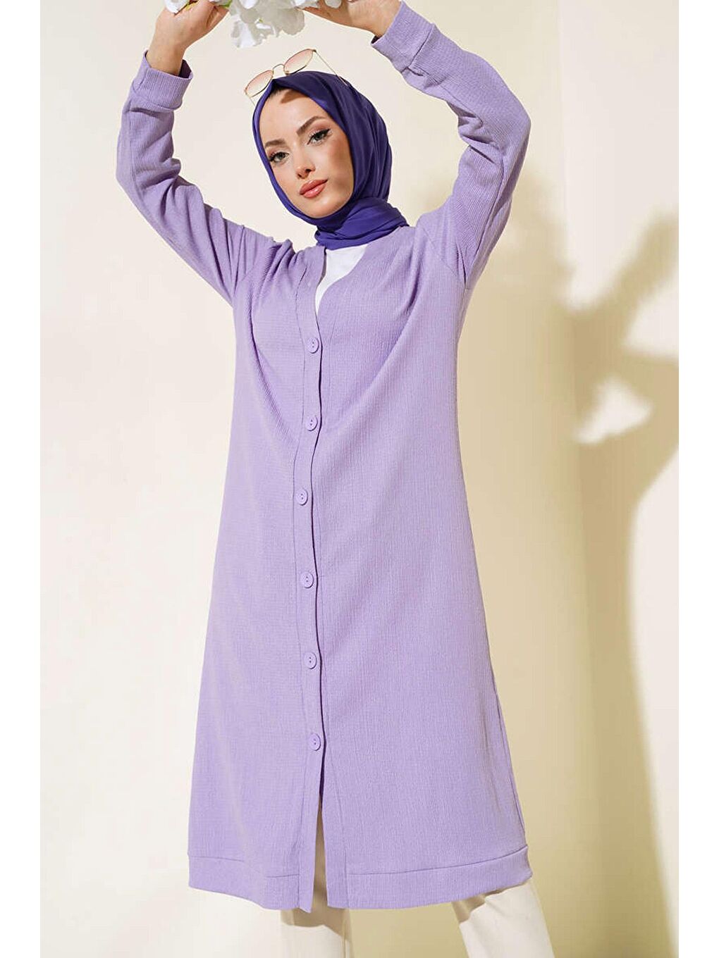 5922 Düğmeli Uzun Tesettür Hırka - Lila-1