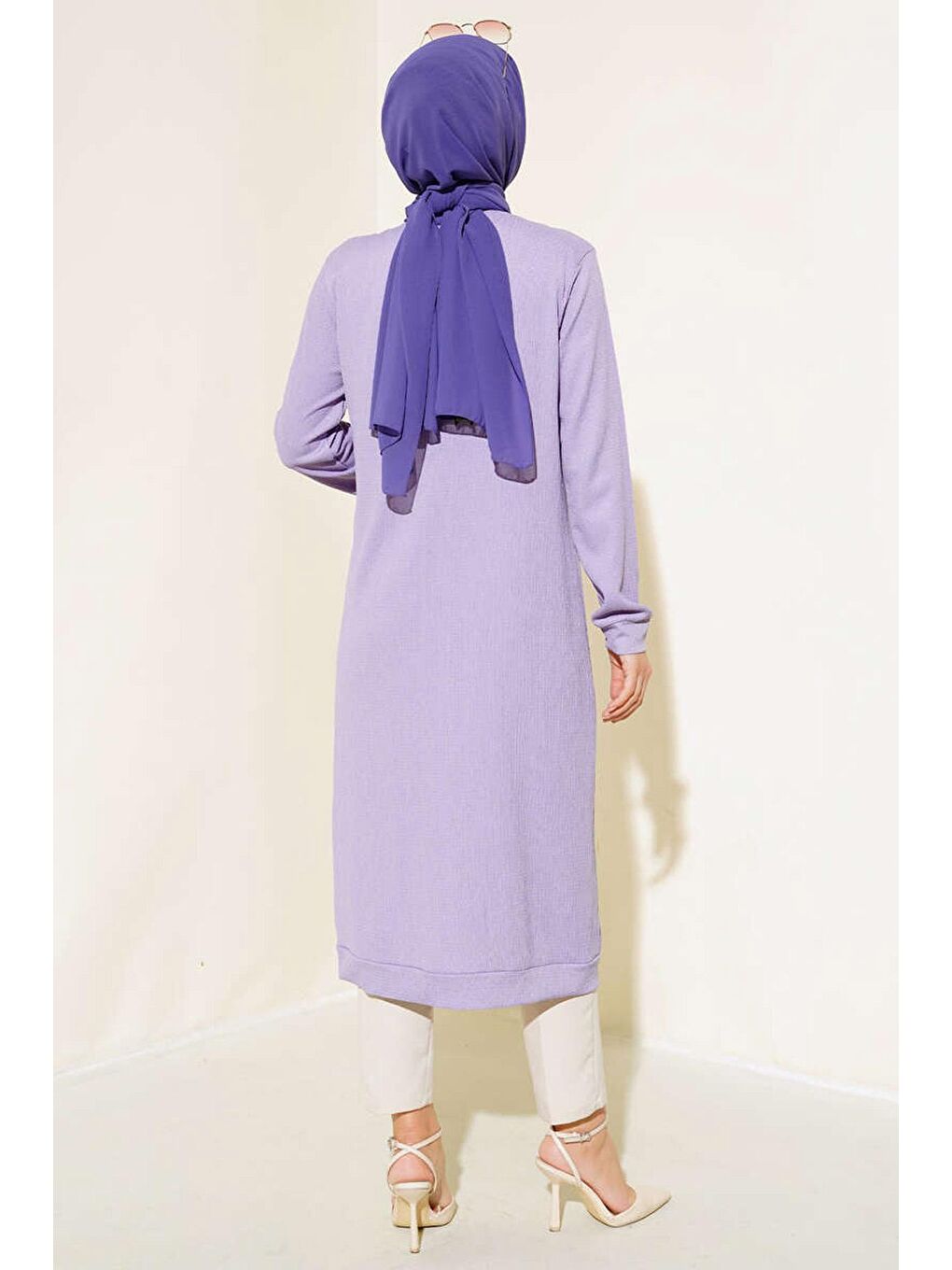 5922 Düğmeli Uzun Tesettür Hırka - Lila-3