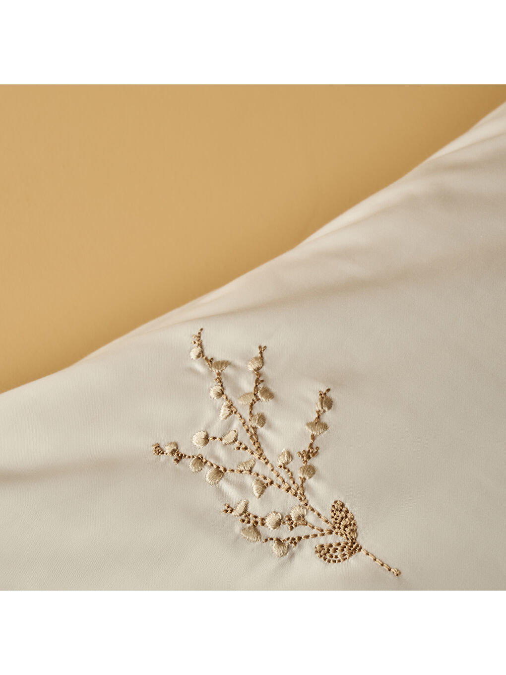 Exclusive Nevresim Takımı King Size Beyaz (240x220 cm)-4