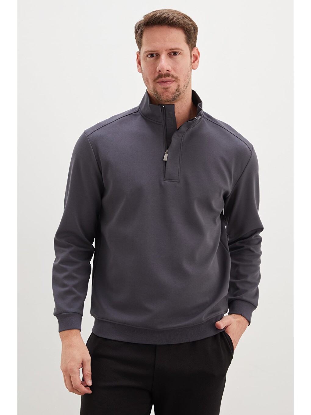 Gri Original Baskılı Yarım Fermuarlı Dik Yaka Sweatshirt