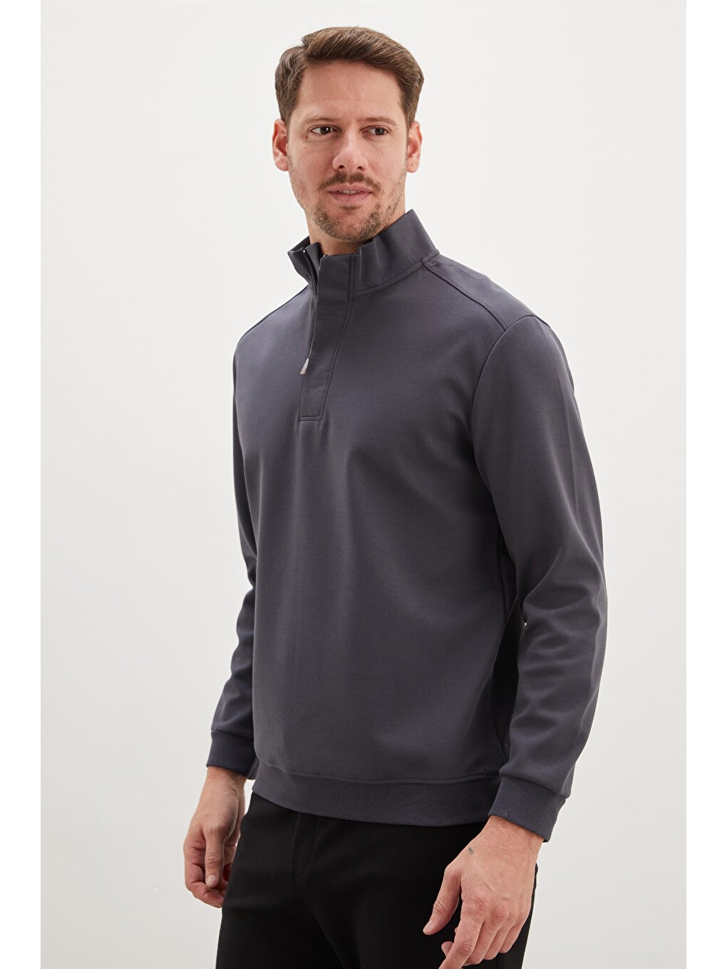 Gri Original Baskılı Yarım Fermuarlı Dik Yaka Sweatshirt-4