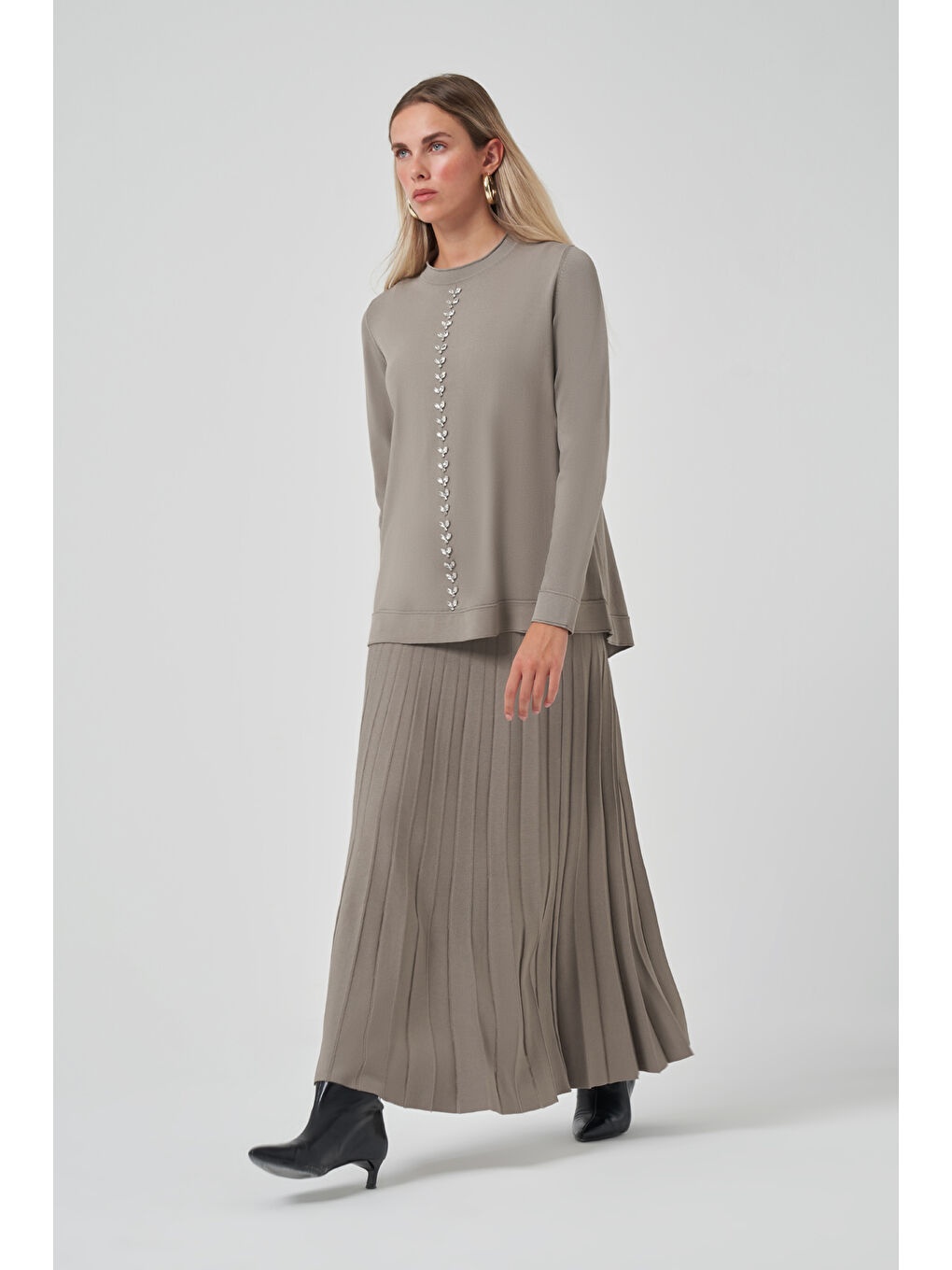 Taş İşleme Detay Triko Takım 1351 Açık Haki-3