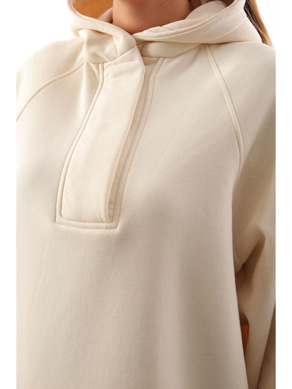 Ekru Oversize Kapüşonlu Şardonlu Sweatshirt