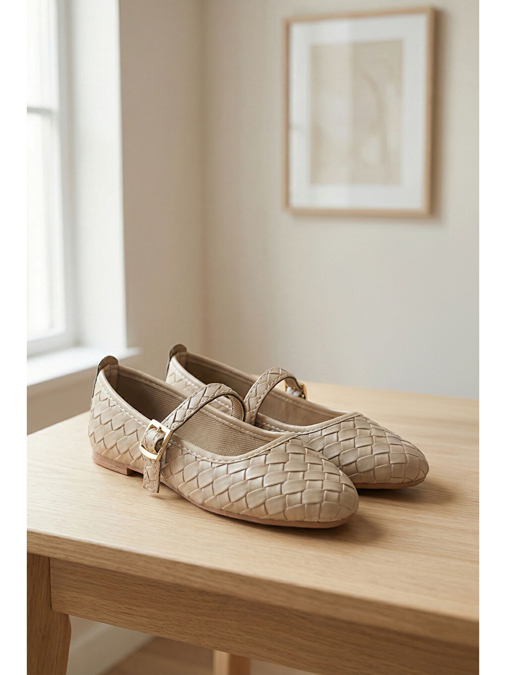 Bej Lynette Bantlı Kadın Babet