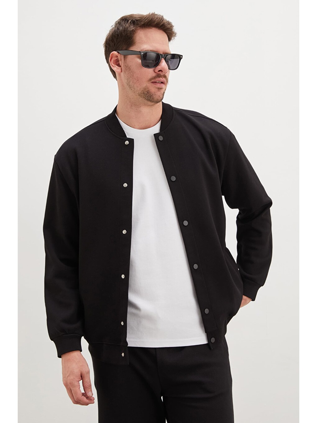 Siyah Çıtçıtlı Pike Kumaş Regular Fit Ceket