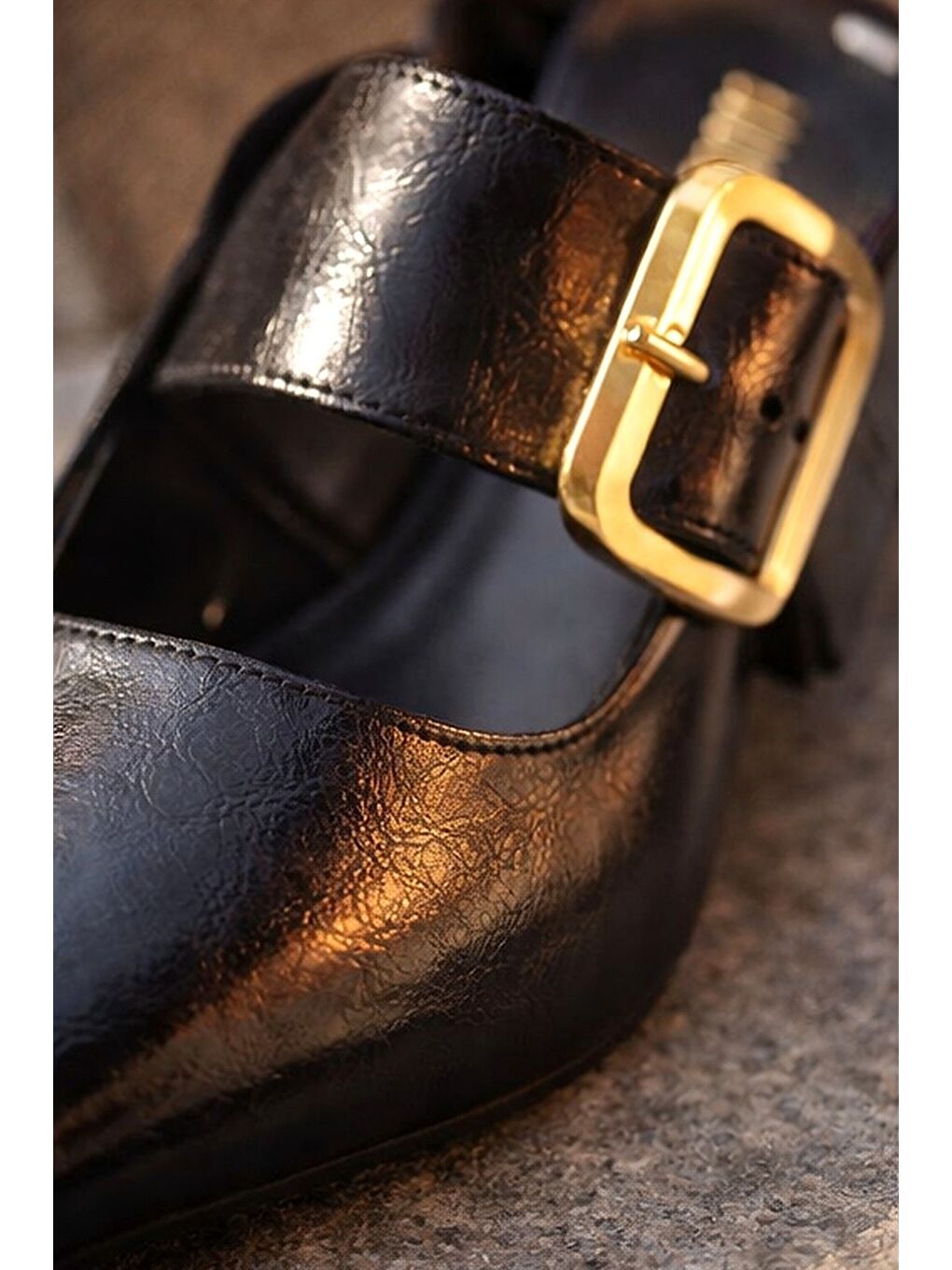 Siyah DESTİNY Gold Tokalı Tek Bant Sivri Burun Kadın Topuklu Terlik-8