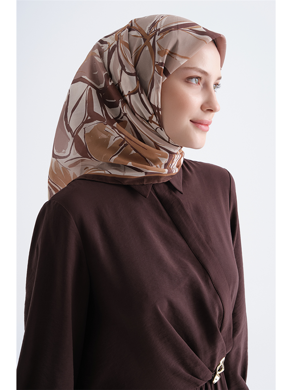 Kahverengi Yaz Esintisi Eşarp 3994 26-1