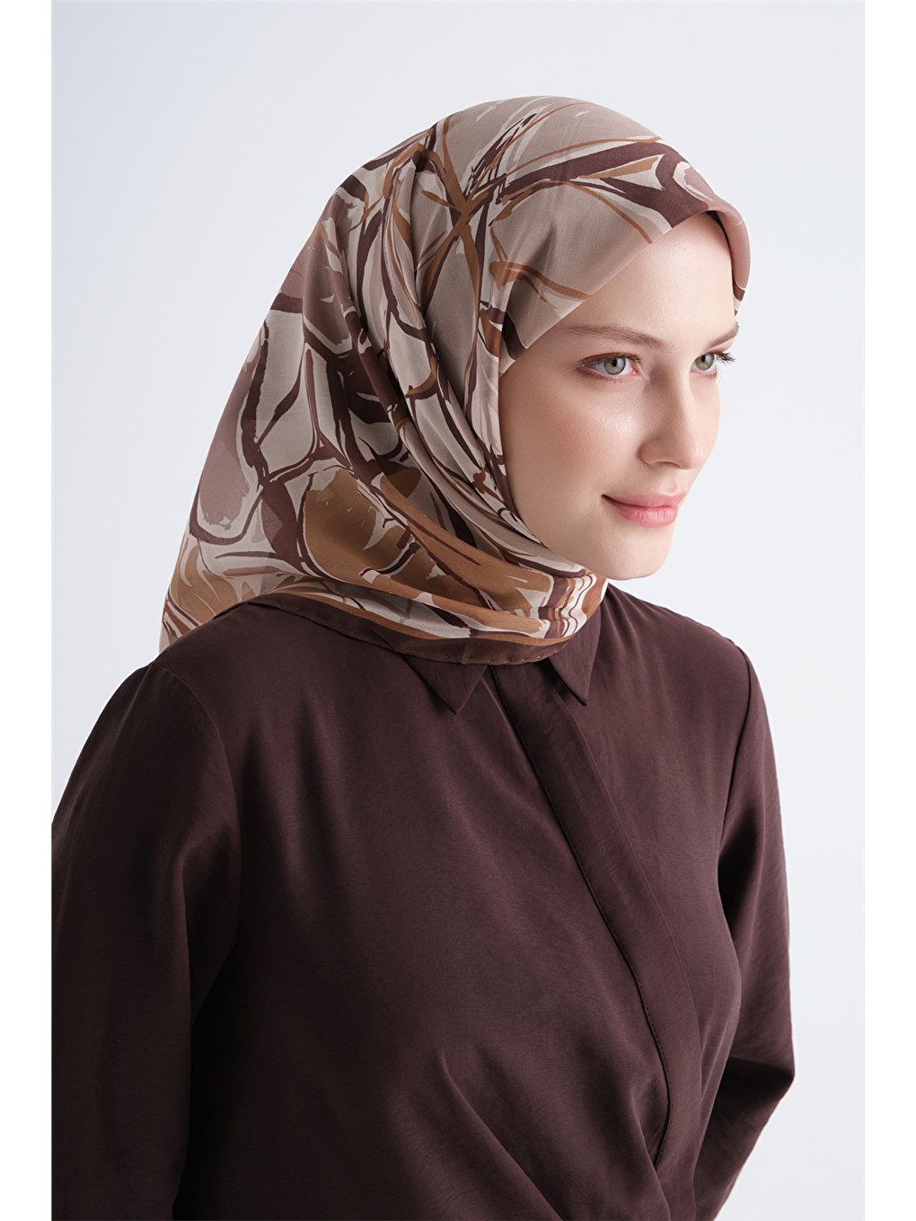 Kahverengi Yaz Esintisi Eşarp 3994 26-2