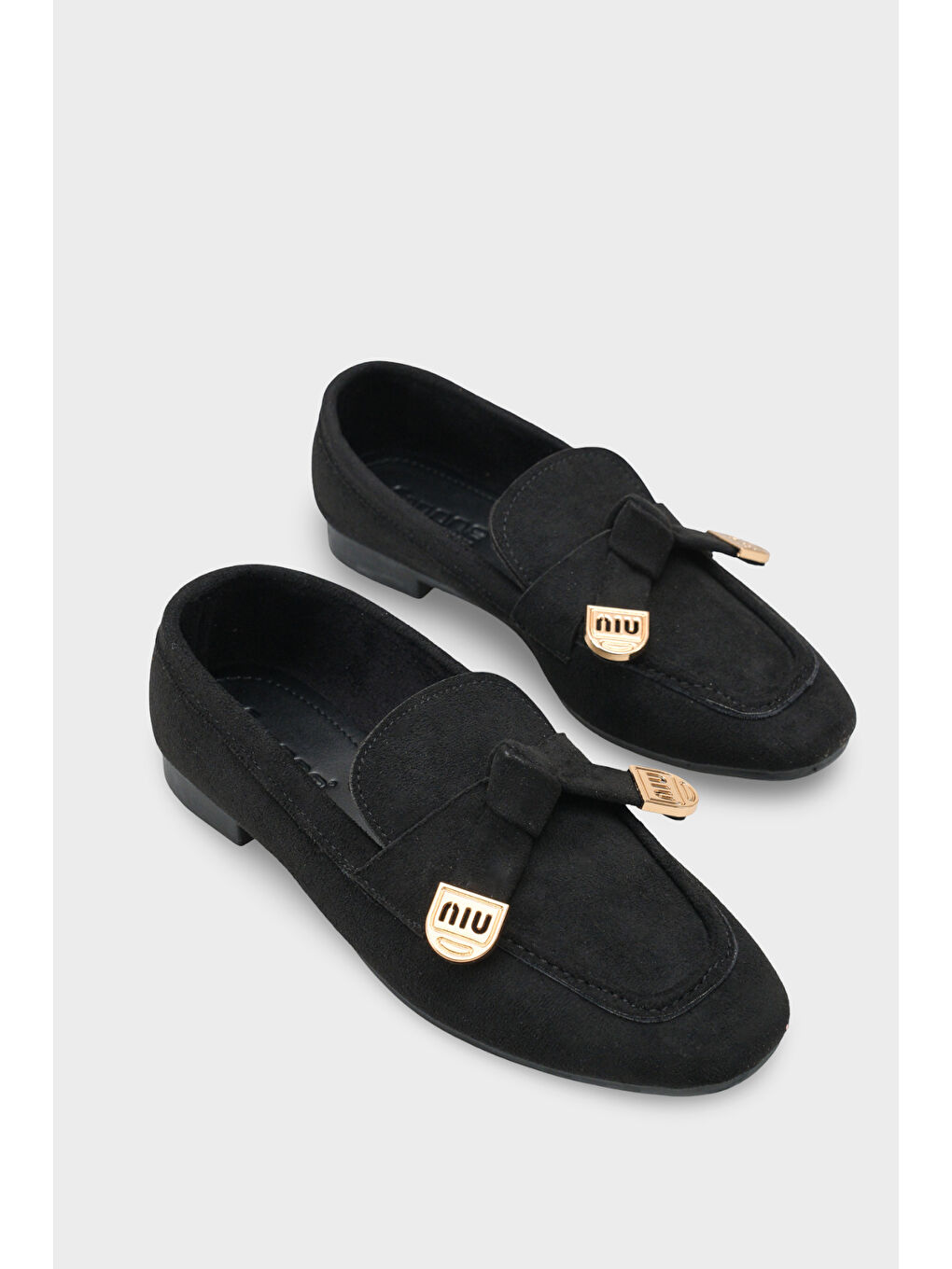 Siyah Janessa Metal Tokalı Yumuşak Kadın Loafer Ayakkabı-1