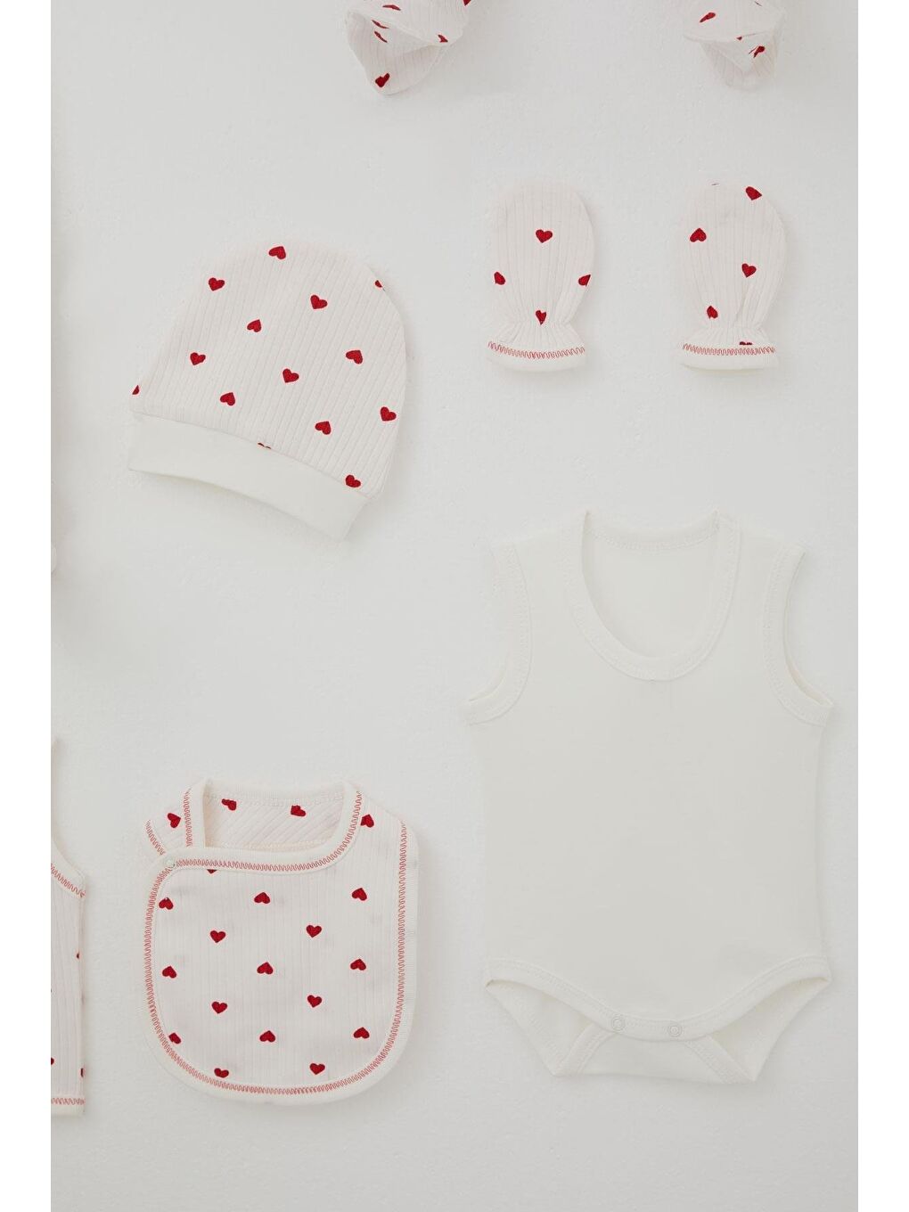 Kız Bebek Hastane Çıkışı 8 Li Kalp Desenli Ekru (0-3 Ay)-5
