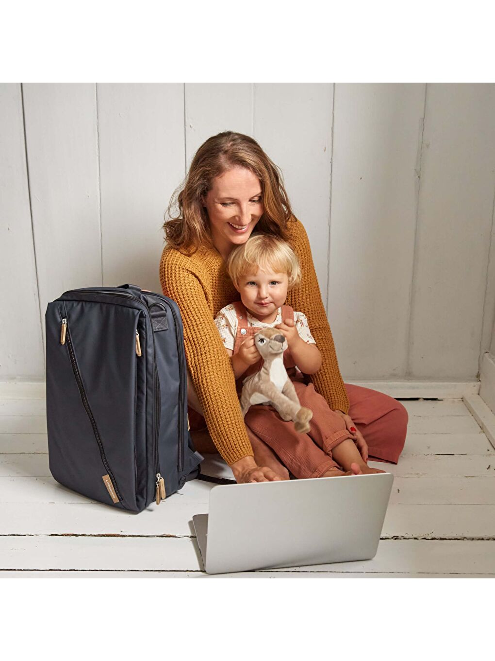 Tidy Talent Bebek Bakım Sırt Çantası Dark Blue-9