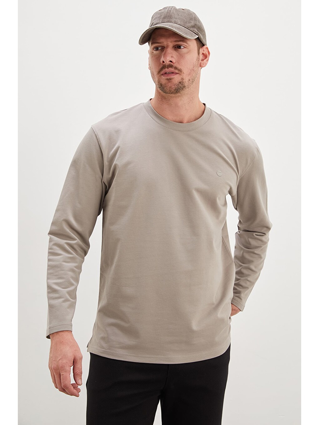 Bej Baskılı Bisiklet Yaka Sweatshirt-4
