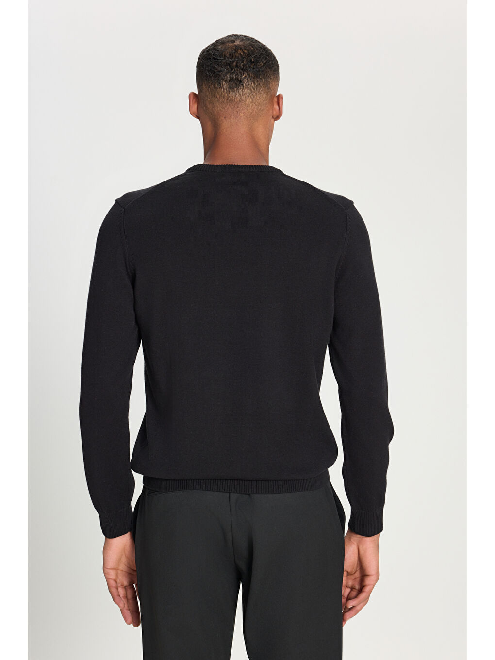 Erkek Siyah %100 Pamuk Standart Fit Normal Kesim Bisiklet Yaka Baskılı Triko Kazak-5