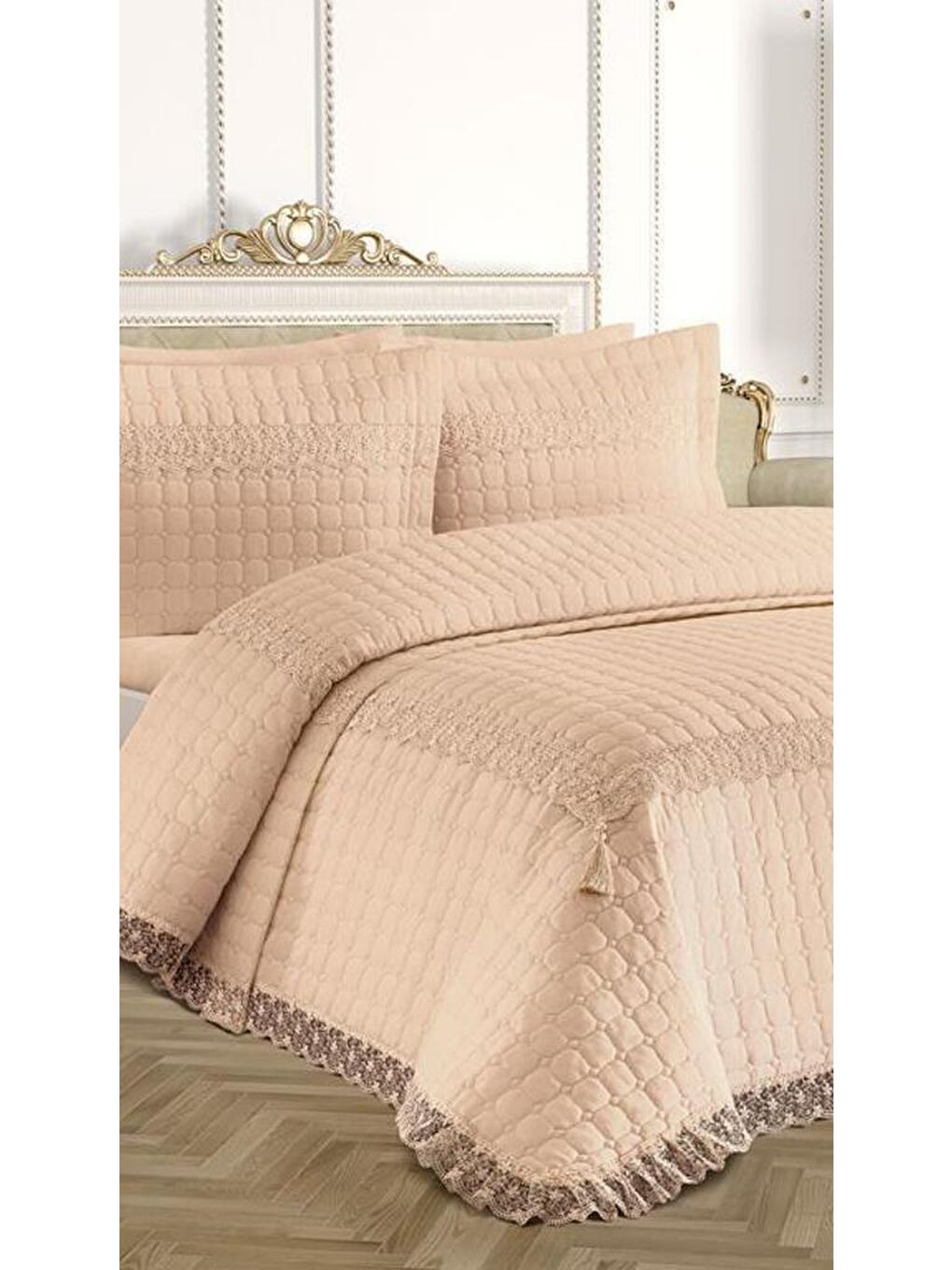 Roza Çift Kişilik Kapitoneli Yatak Örtüsü Bej-3