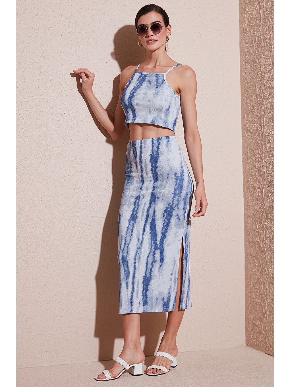 İndigo Slim Fit İp Askılı Yırtmaçlı Midi Alt-Üst Takım 5869021